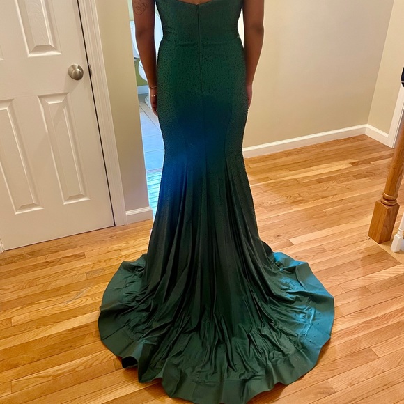 Sherri Hill dress size 4 never worn - Picture 5 of 10